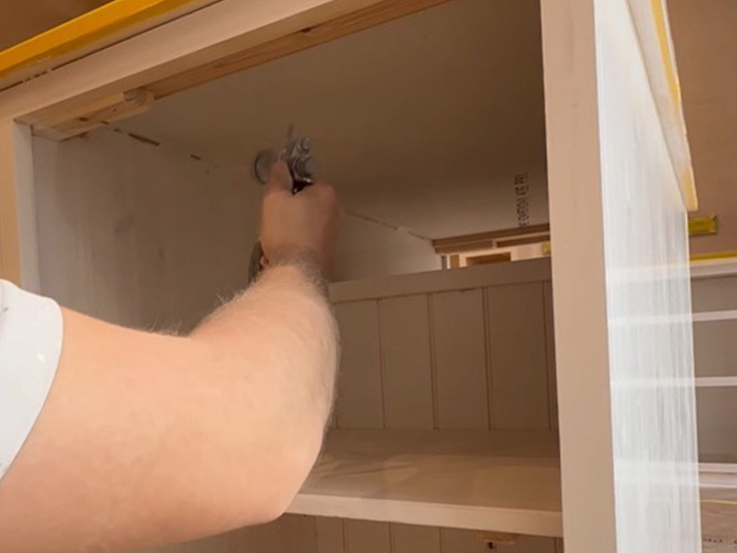 kitchen1 cabinet painting